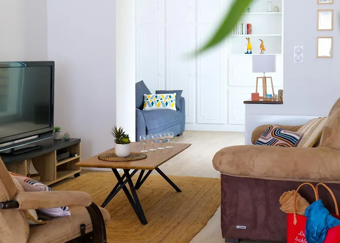 Casa de Férias Belle Maison Renovee Avec Gout Proche Village Vendee Globe, 8 Pers *